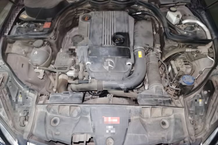 Used Mercedes-Benz E-Class 2012 E 260 CGI Coupe Engine Bay
