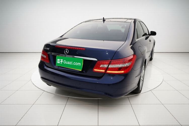 Used Mercedes-Benz E-Class 2012 E 200 CGI Coupe Exterior 4
