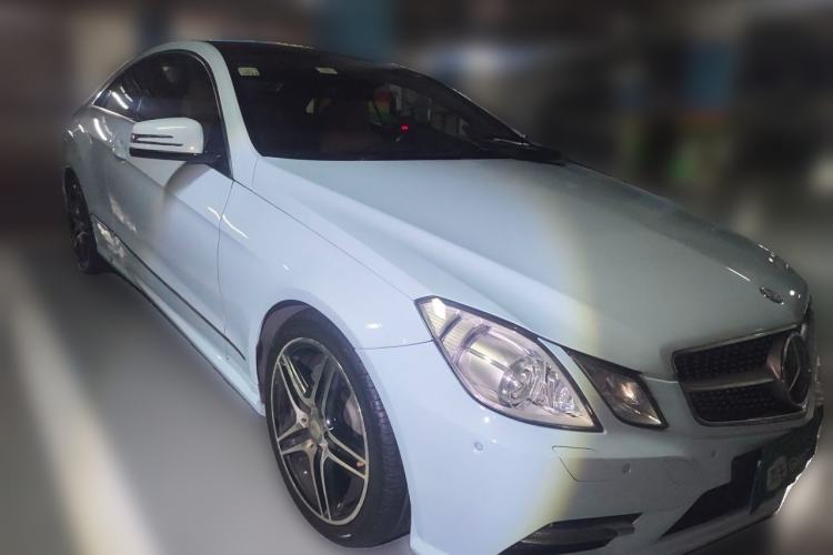 Used Mercedes-Benz E-Class 2012 E 260 CGI Coupe Front Right 45 Deg