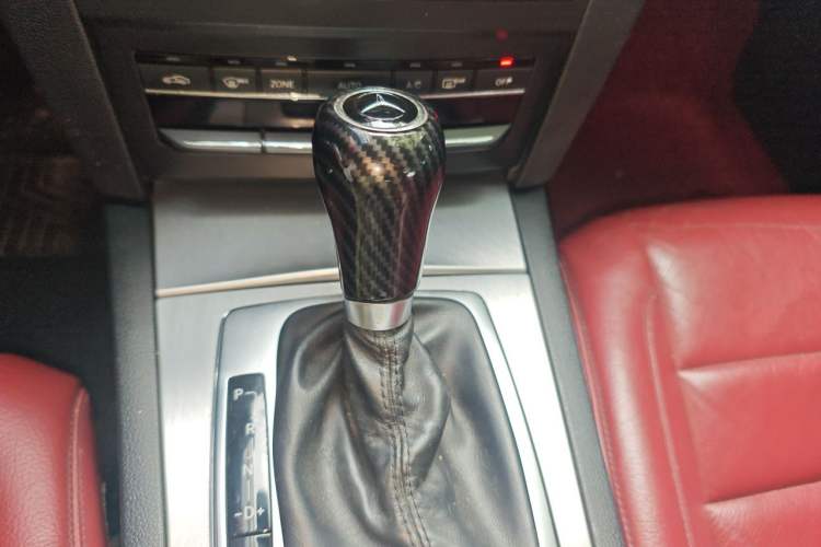 Used Mercedes-Benz E-Class 2012 E 260 CGI Convertible Gear Lever