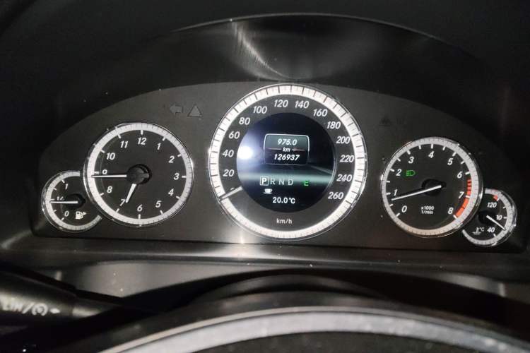 Used Mercedes-Benz E-Class 2012 E 200 CGI Coupe Odometer Close Up