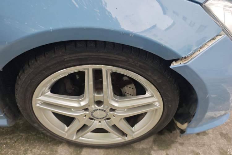 Used Mercedes-Benz E-Class 2012 E 260 CGI Convertible Right Front Wheel Hub