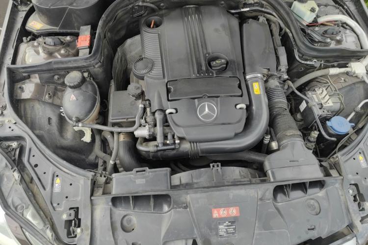 Used Mercedes-Benz E-Class 2012 E 200 CGI Coupe Engine Bay