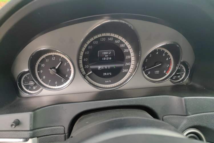 Used Mercedes-Benz E-Class 2012 E 200 CGI Coupe Odometer Close Up