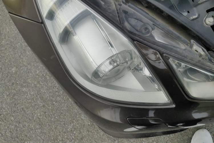 Used Mercedes-Benz E-Class 2012 E 200 CGI Coupe Right Front Headlight