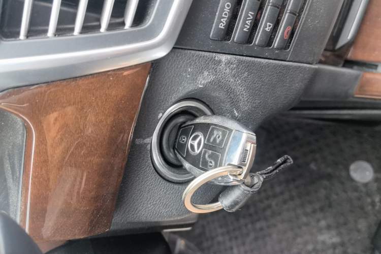Used Mercedes-Benz E-Class 2012 E 200 L CGI Elegant Model Vehicle Key