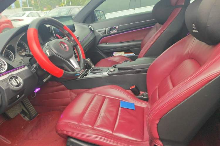 Used Mercedes-Benz E-Class 2012 E 260 CGI Coupe Left Front Seat