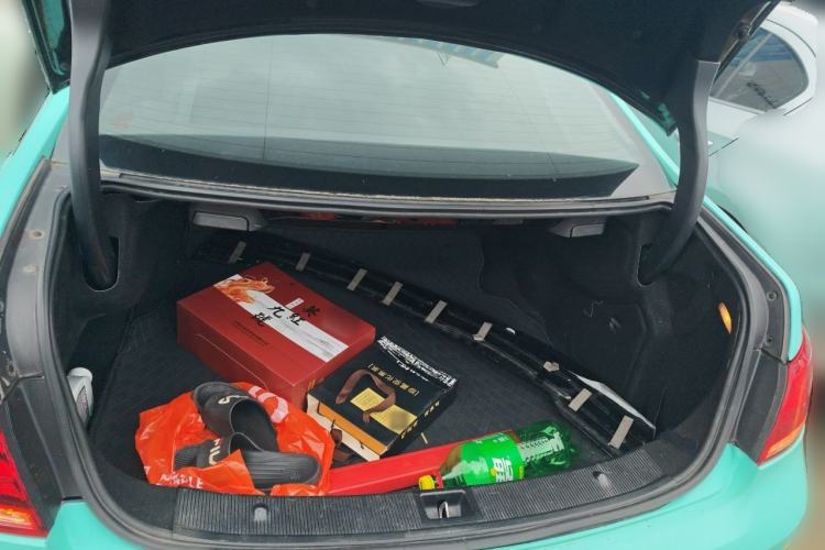 Used Mercedes-Benz E-Class 2012 E 260 CGI Coupe Trunk