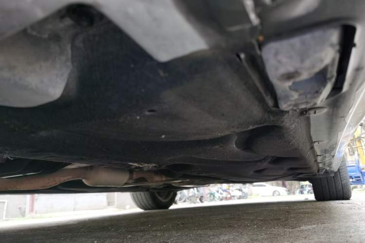 Used Mercedes-Benz E-Class 2012 E 260 L CGI Fashion Model Chassis Front Left