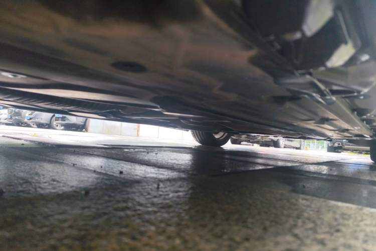 Used Mercedes-Benz E-Class 2012 E 200 CGI Coupe Chassis Rear Right