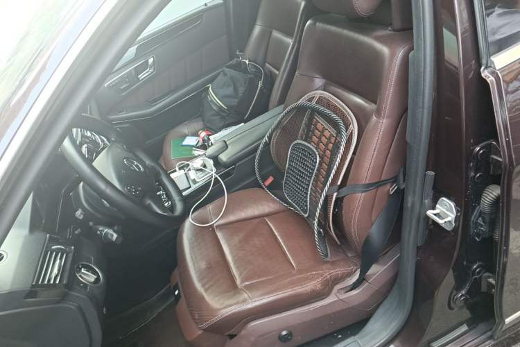 Used Mercedes-Benz E-Class 2012 E 300 L Fashion Model Left Front Seat