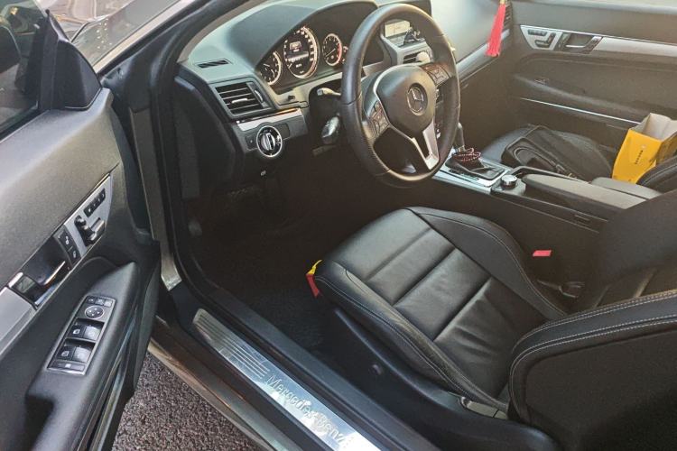 Used Mercedes-Benz E-Class 2012 E 200 CGI Coupe Driver Seat