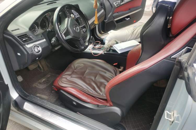 Used Mercedes-Benz E-Class 2012 E 200 CGI Coupe Driver Seat