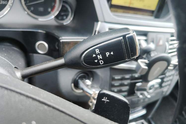 Used Mercedes-Benz E-Class 2012 E 260 L CGI Fashion Model Gear Lever