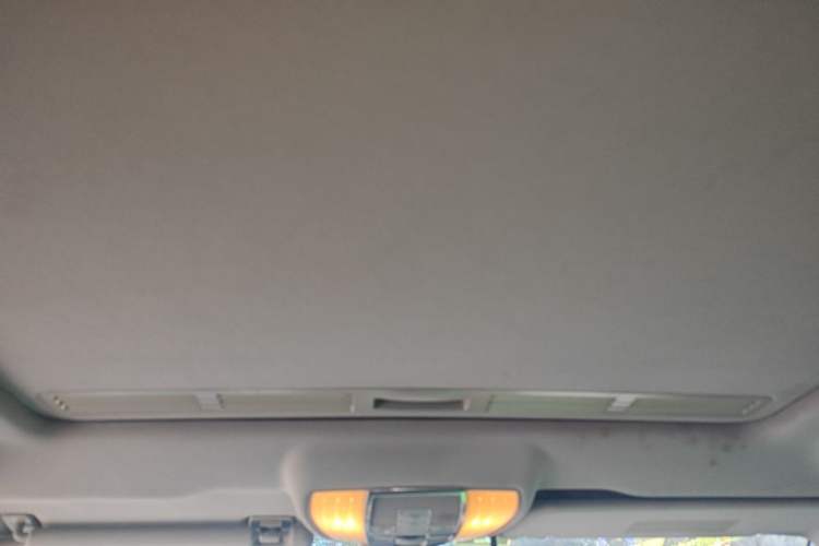 Used Mercedes-Benz E-Class 2012 E 200 L CGI Elegant Model Headliner