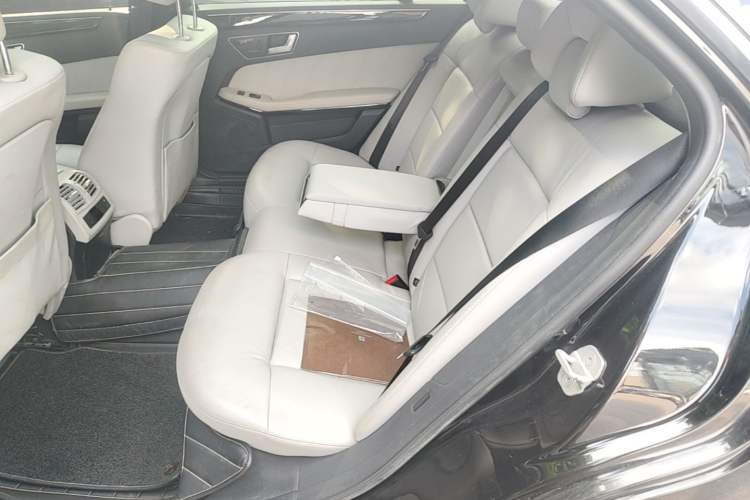 Used Mercedes-Benz E-Class 2012 E 260 L CGI Fashion Model Left Rear Seat