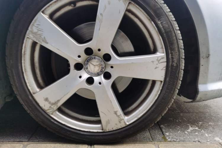 Used Mercedes-Benz E-Class 2012 E 200 CGI Coupe Right Front Wheel Hub