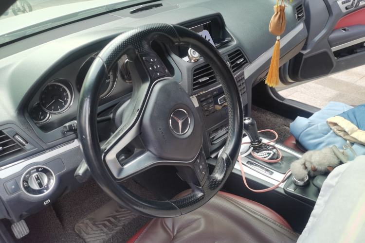 Used Mercedes-Benz E-Class 2012 E 200 CGI Coupe Steering Wheel