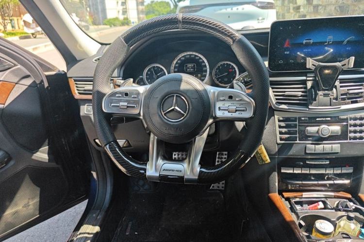Used Mercedes-Benz E-Class 2012 E 200 L CGI Elegant Model Steering Wheel