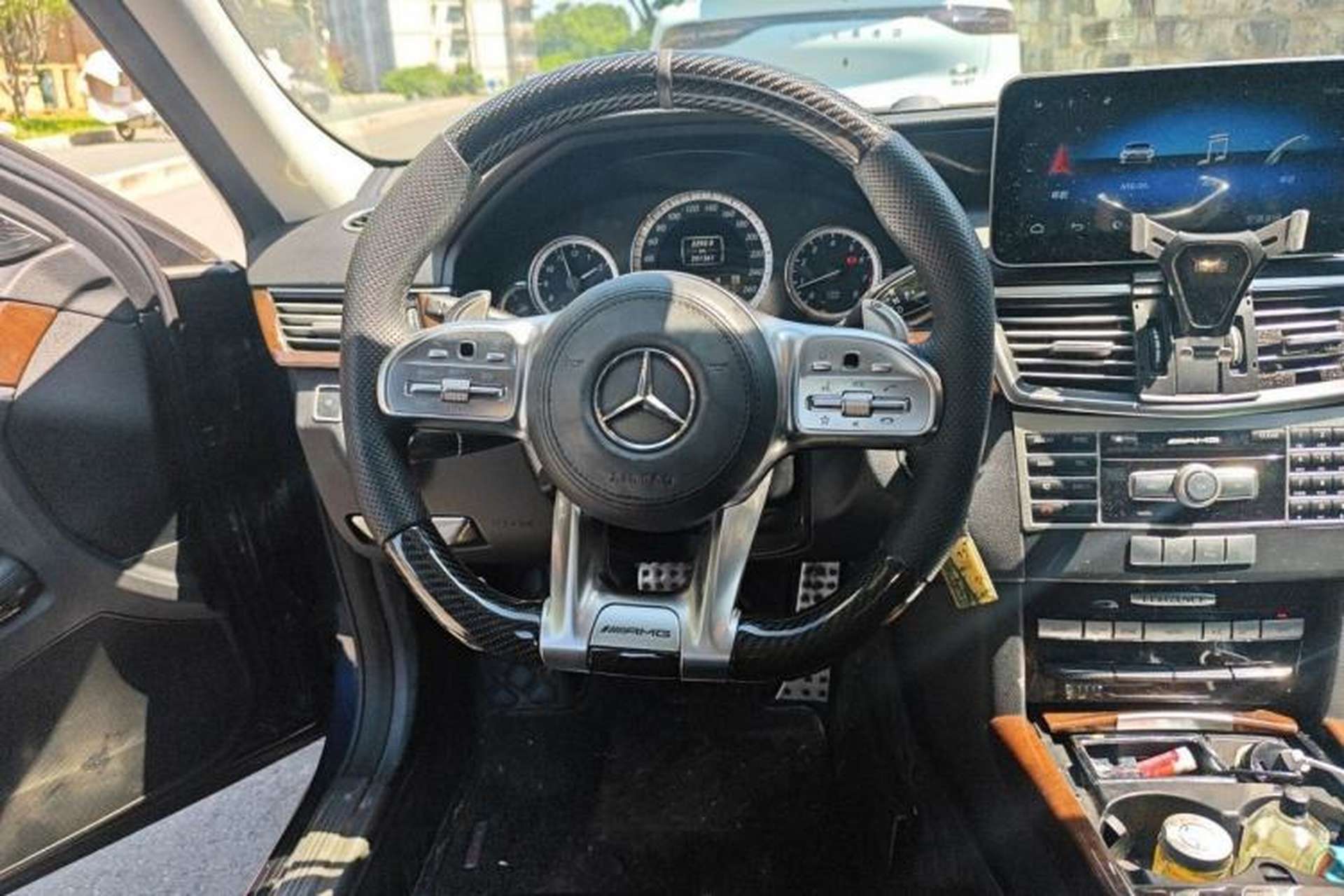 Used Mercedes-Benz E-Class 2012 E 200 L CGI Elegant Model Steering Wheel