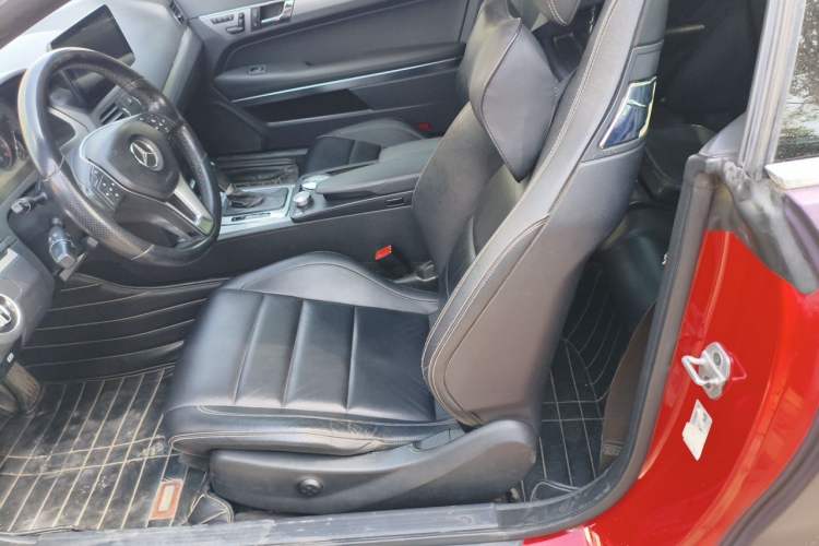 Used Mercedes-Benz E-Class 2012 E 200 CGI Coupe Left Front Seat