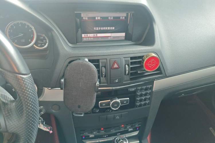 Used Mercedes-Benz E-Class 2012 E 200 CGI Coupe Audio And AC Panel