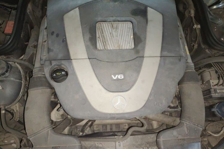 Used Mercedes-Benz E-Class 2012 E 300 L Elegant Model Engine Bay