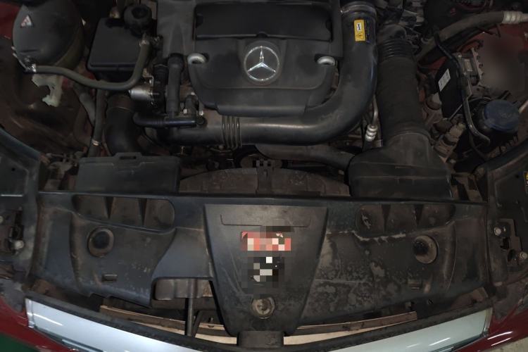 Used Mercedes-Benz E-Class 2012 E 200 CGI Coupe Engine Bay