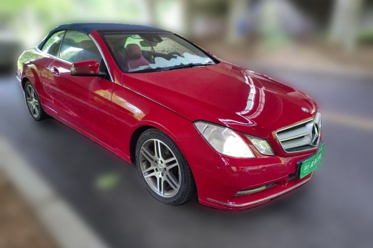 Used Mercedes-Benz E-Class 2012 E 260 CGI Convertible Front Right 45 Deg