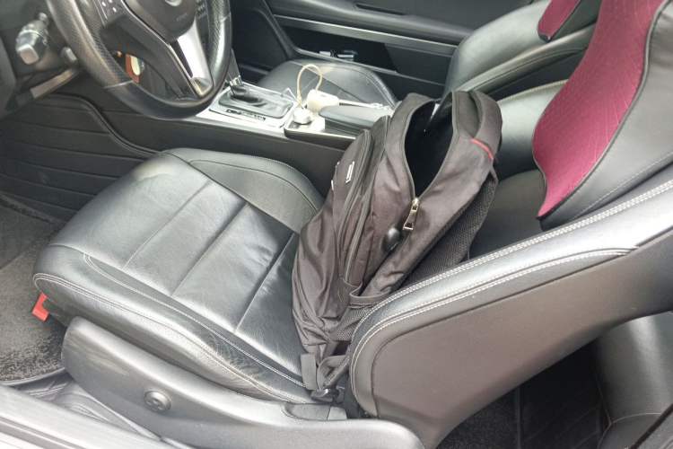 Used Mercedes-Benz E-Class 2012 E 260 CGI Coupe Left Front Seat