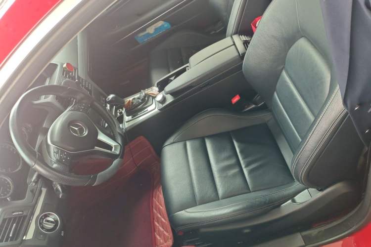 Used Mercedes-Benz E-Class 2012 E 200 CGI Coupe Left Front Seat