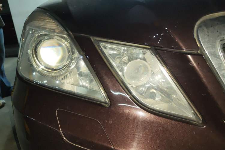 Used Mercedes-Benz E-Class 2012 E 300 L Elegant Model Right Front Headlight