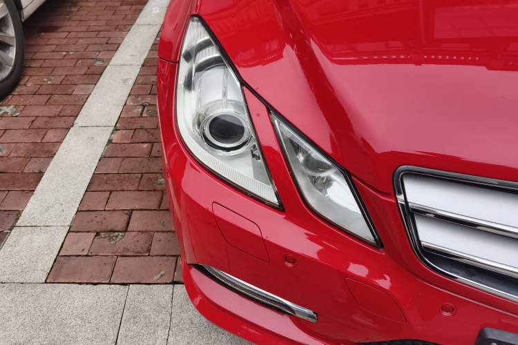 Used Mercedes-Benz E-Class 2012 E 200 CGI Coupe Right Front Headlight