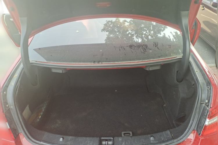 Used Mercedes-Benz E-Class 2012 E 200 CGI Coupe Trunk