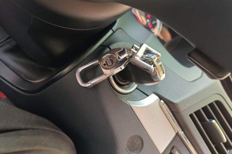 Used Mercedes-Benz E-Class 2012 E 200 CGI Coupe Vehicle Key