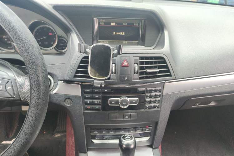 Used Mercedes-Benz E-Class 2012 E 200 CGI Coupe Audio And AC Panel