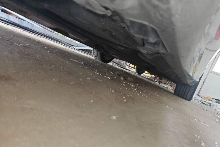 Used Mercedes-Benz E-Class 2012 E 300 L Elegant Model Chassis Front Left