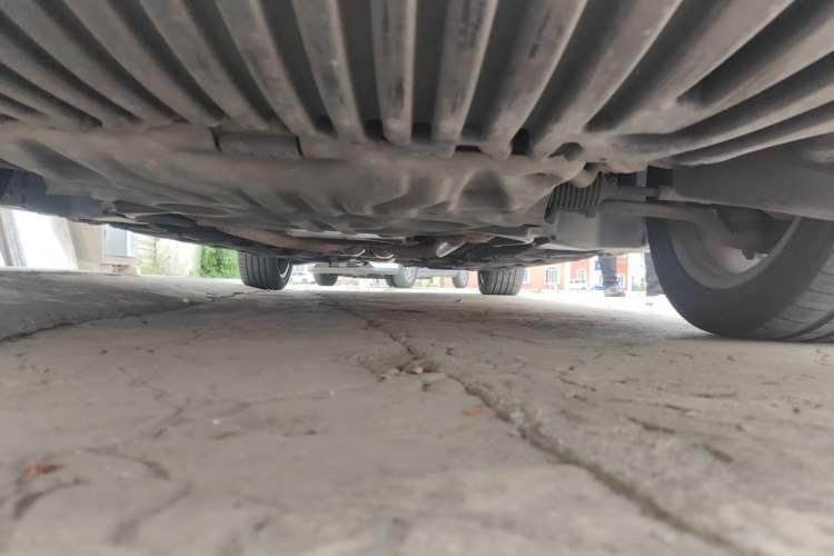 Used Mercedes-Benz E-Class 2012 E 300 L Fashion Model Chassis Front