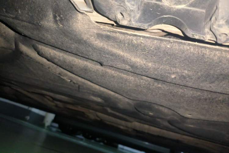 Used Mercedes-Benz E-Class 2012 E 300 L Fashion Model Chassis Rear Left