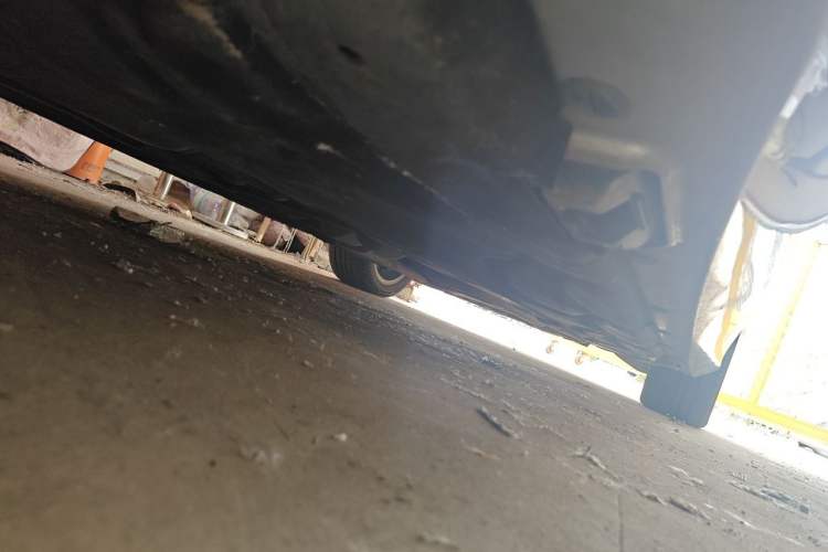 Used Mercedes-Benz E-Class 2012 E 300 L Elegant Model Chassis Rear Right