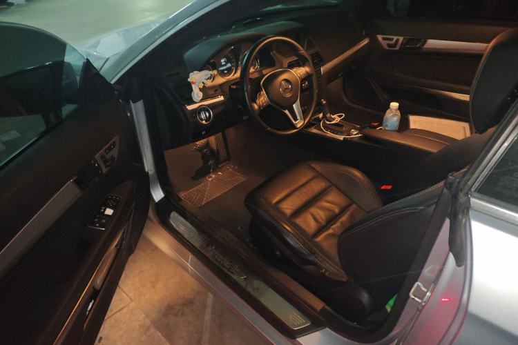 Used Mercedes-Benz E-Class 2012 E 200 CGI Coupe Driver Seat