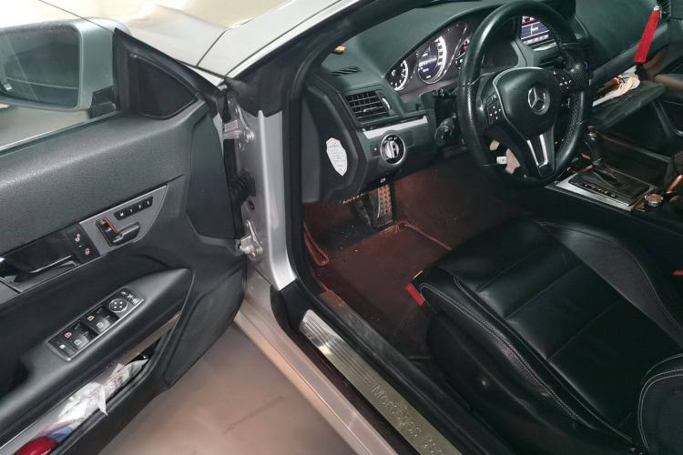 Used Mercedes-Benz E-Class 2012 E 200 CGI Coupe Driver Seat