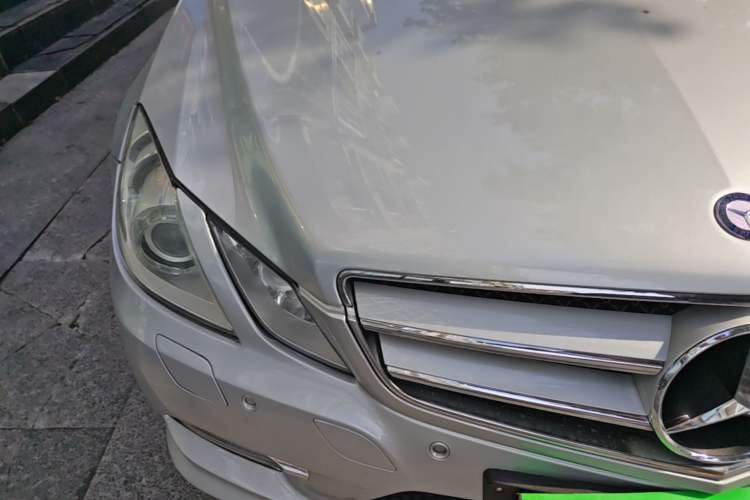Used Mercedes-Benz E-Class 2012 E 200 CGI Coupe Engine Bay Right