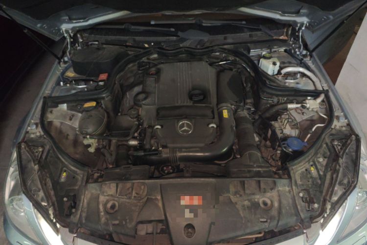 Used Mercedes-Benz E-Class 2012 E 200 CGI Coupe Engine Bay
