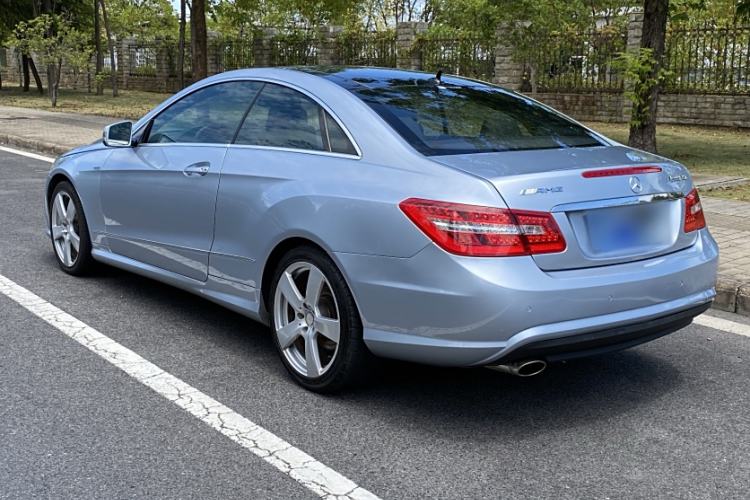 Used Mercedes-Benz E-Class 2012 E 200 CGI Coupe Exterior 3
