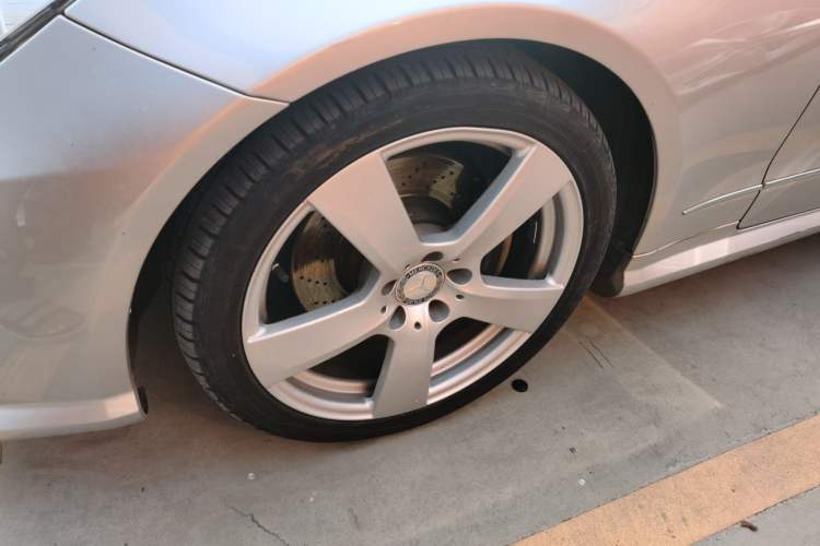 Used Mercedes-Benz E-Class 2012 E 200 CGI Coupe Exterior 7