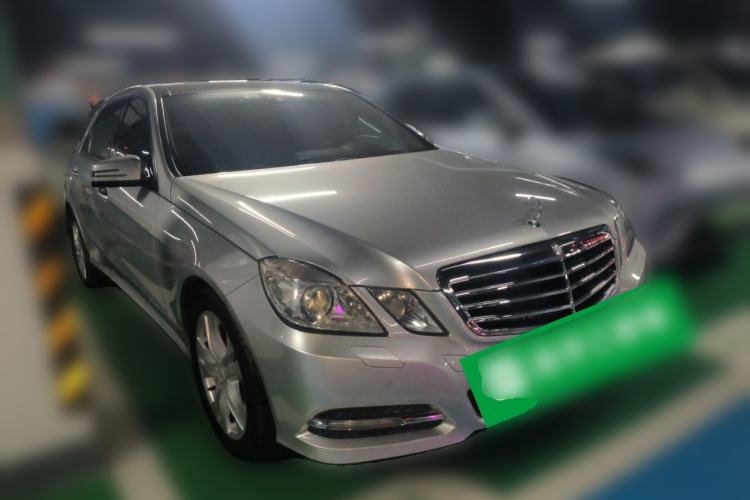 Used Mercedes-Benz E-Class 2012 E 300 L Fashion Model Front Right 45 Deg