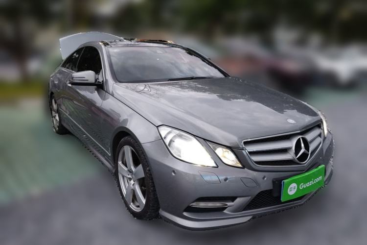 Used Mercedes-Benz E-Class 2012 E 200 CGI Coupe Front Right 45 Deg
