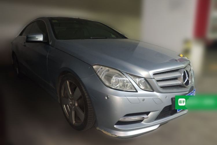 Used Mercedes-Benz E-Class 2012 E 200 CGI Coupe Front Right 45 Deg
