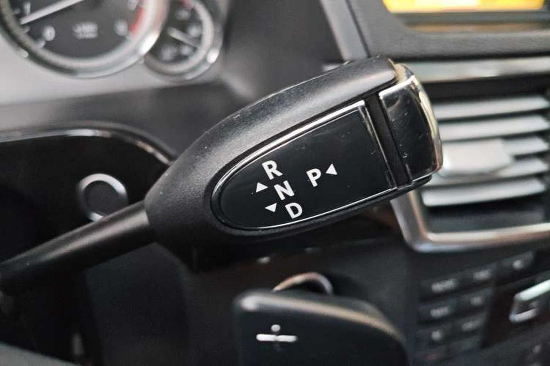 Used Mercedes-Benz E-Class 2012 E 260 L CGI Fashion Model Gear Lever
